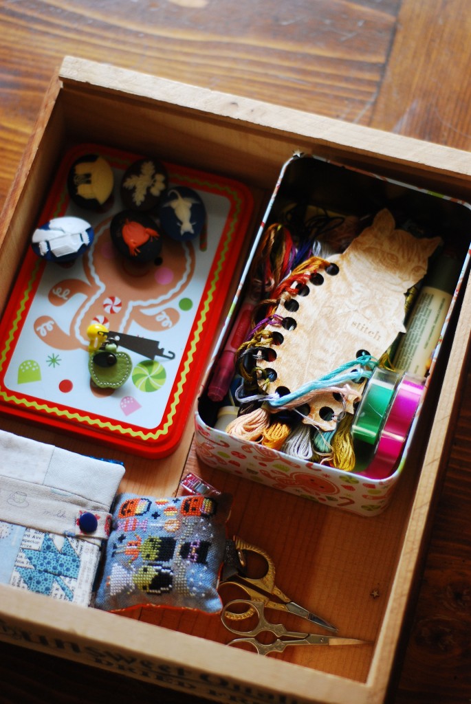 stitchingtray